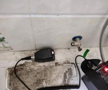 宁江屋顶漏水维修公司分享下卫生间漏水的危害及解决方法